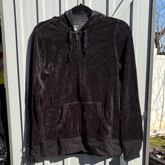 tek gear Sweaters - Tek Gear Women's Black Zip Up Sweater